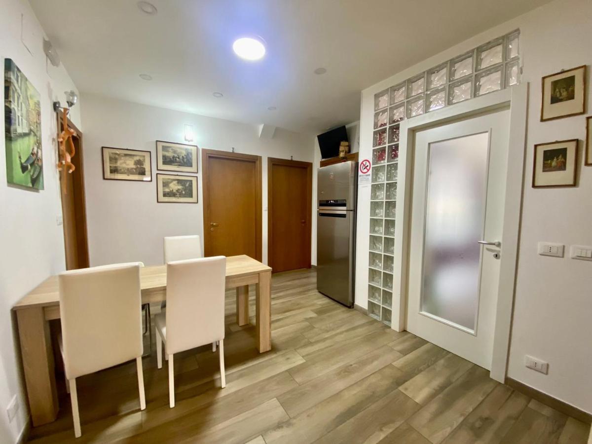 Ferienwohnung Venice Mestre Station House Exterior foto